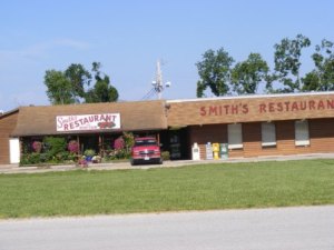 Smith's Restaurant in Collins